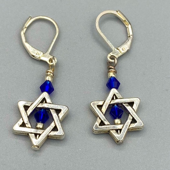 Star of David - Hanukkah Earrings with Blue Bicone Crystals - Picture 1 of 2